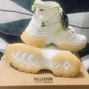 Palladium Fleece Canvas White and Neon Yellow Sneakers